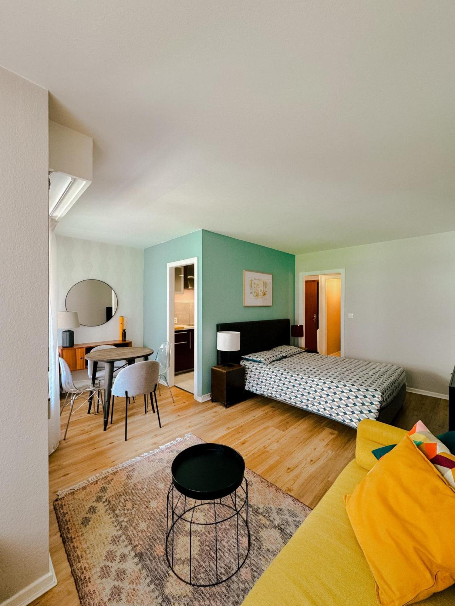Appartement Avec Balcon Centre Ville Strasbourg Luaran gambar