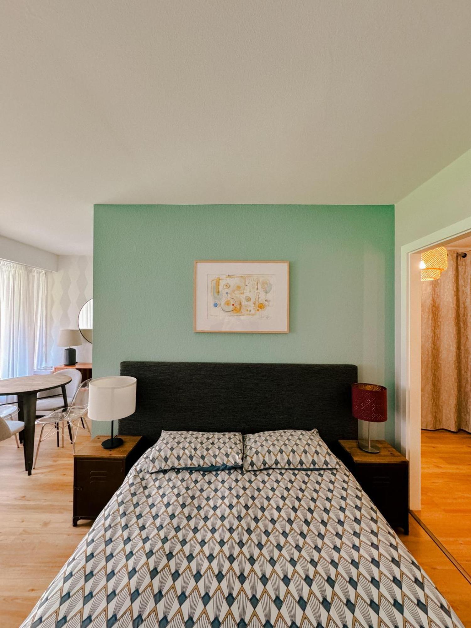 Appartement Avec Balcon Centre Ville Strasbourg Luaran gambar