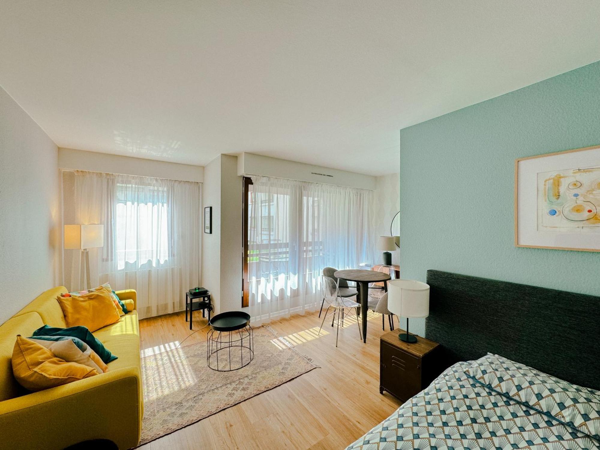 Appartement Avec Balcon Centre Ville Strasbourg Luaran gambar